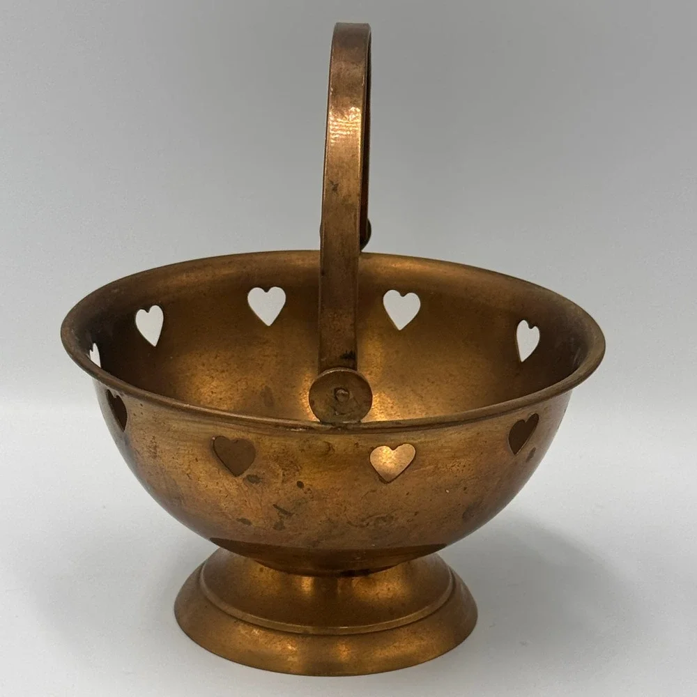 Vintage Brass Heart Cutout Footed Basket Swing Handle Made in India Bowl 5 inch